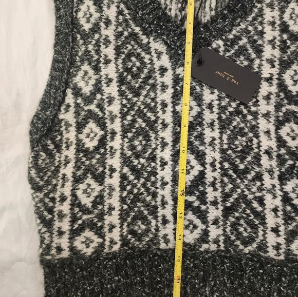 Rag & Bone Monochrome Geometric Knit Vest Size Small petite. NWT - Picture 6 of 6